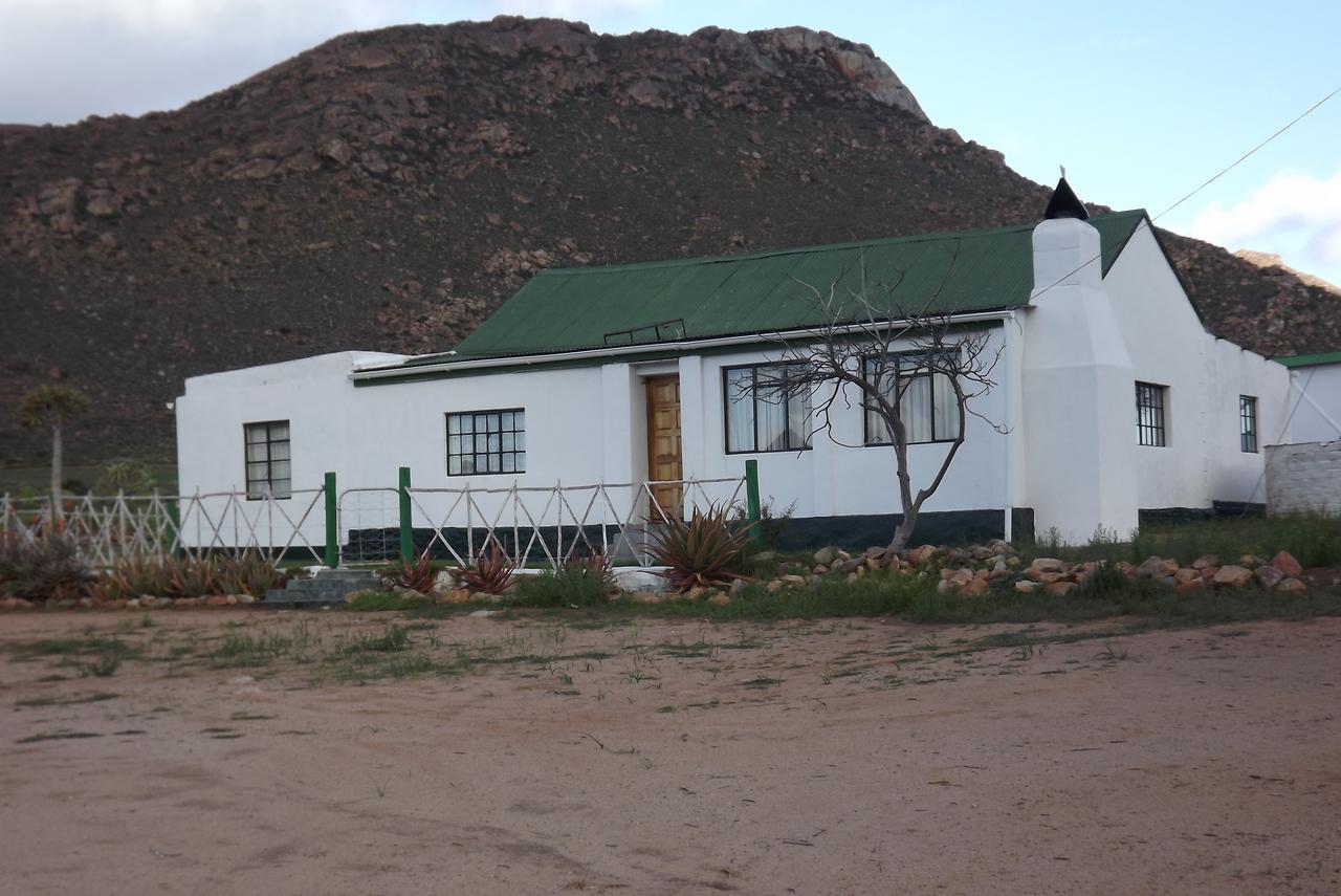 Verbe Farm Accommodation Kamieskroon Exterior photo